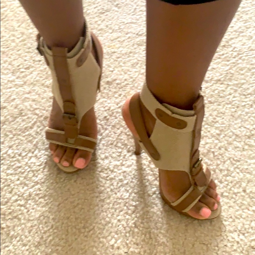 Cute Cute Canvas Sandal